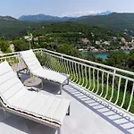 - Two Bedroom With Terrace And Sea View Apartment