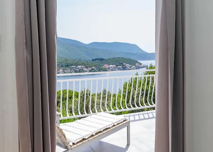 - Two Bedroom With Terrace And Sea View