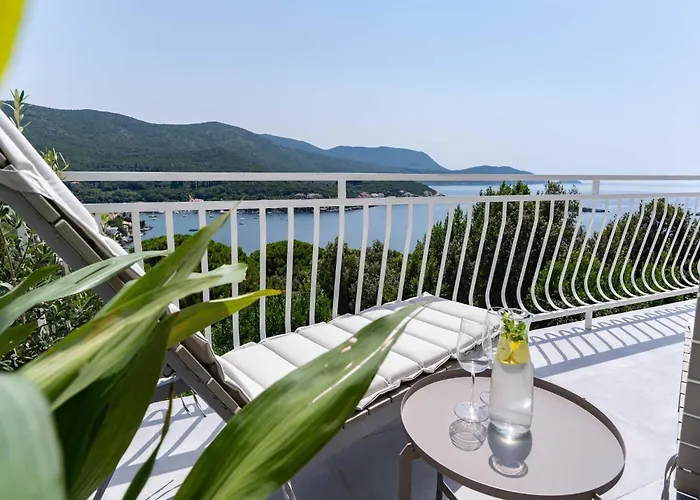 아파트 - Two Bedroom With Terrace And Sea View *